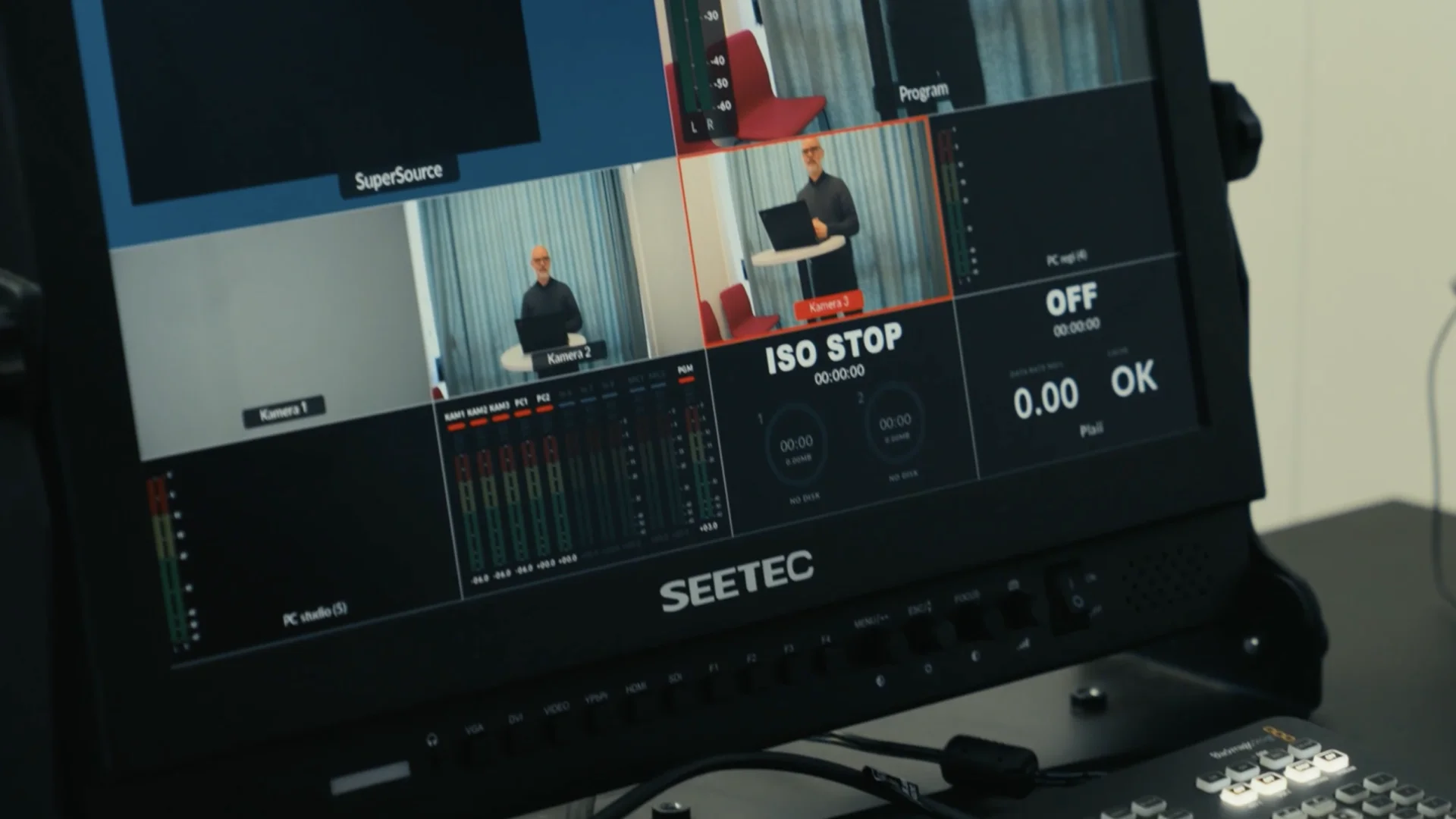 Screenshot from a NEK production